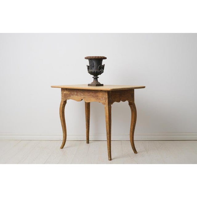 Rococo Antique Northern Swedish Rococo Centre Table with Elegantly Curved Legs, 1770 For Sale - Image 3 of 9
