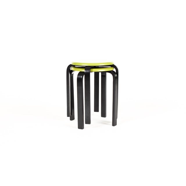 Vintage Mid Century Post Modern Bentwood Stacking Stools — Lime Green + Black Lacquer — Set of Two For Sale - Image 4 of 7