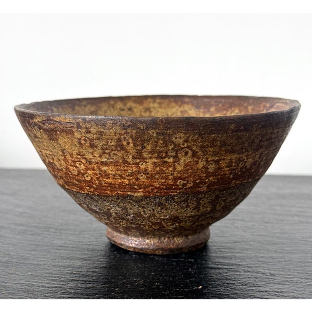 Fine Korean Ceramic Kugibori Irabo Chawan with Oil Drop Glaze For Sale - Image 18 of 18
