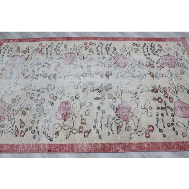 Floral Designed Vintage Turkish Area Rug - 57"x 94.5" For Sale - Image 4 of 11