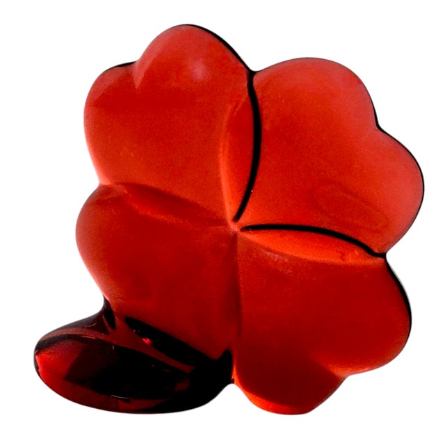 This Baccarat four-leaf clover figurine is crafted in the firm’s renowned ruby crystal, a material distinguished by its...