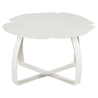 White Iron Andy Coffee Table from VGnewtrend For Sale