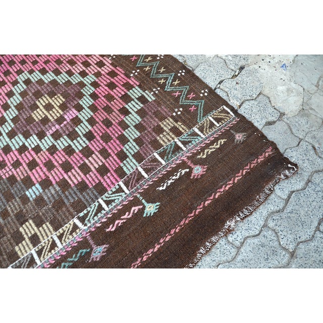 1960s Vintage Turkish Pink Kilim Rug For Sale - Image 9 of 11