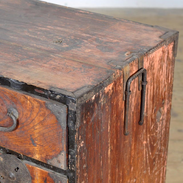 Japanese Tansu Chest of Drawers, 1890s For Sale - Image 9 of 17