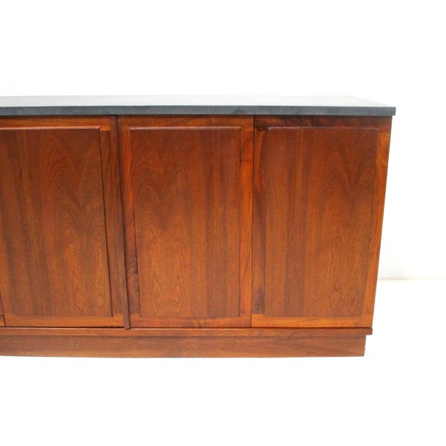 Mid Century Walnut Slate Topped Credenza in the Style of Danish Modern For Sale In Cincinnati - Image 6 of 11