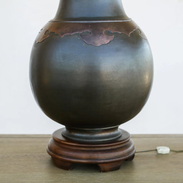 Vintage 60s Mid-Century Chinoiserie Brass & Copper Urn Large Table Lamp, Beautiful Dark Patina For Sale - Image 13 of 18