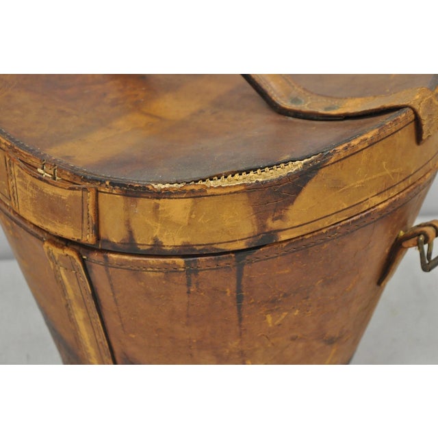Antique Victorian Brown Leather Travel Case Hat Box W/ Miller of Ny Silk Top Hat For Sale - Image 11 of 18
