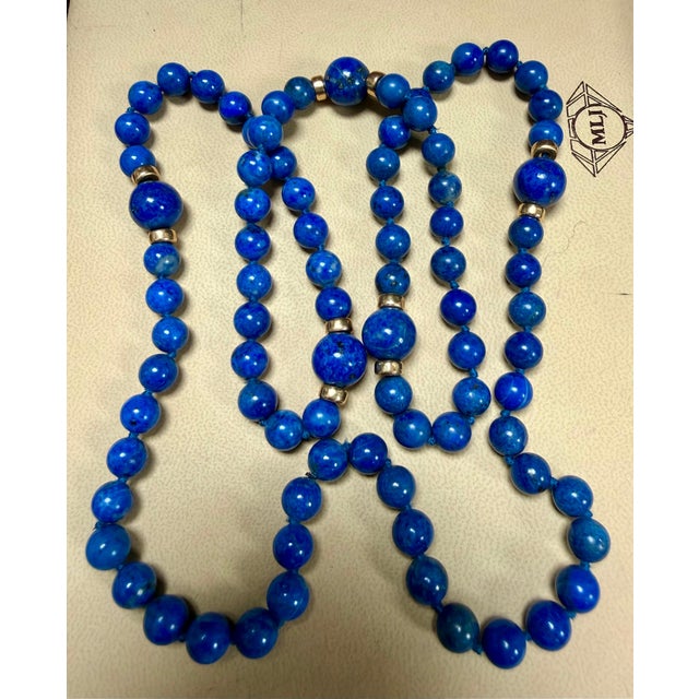 Modern Lapis Lazuli Single Strand Necklace 14 Kt Roundel Yellow Gold , 32 Inch For Sale - Image 3 of 8