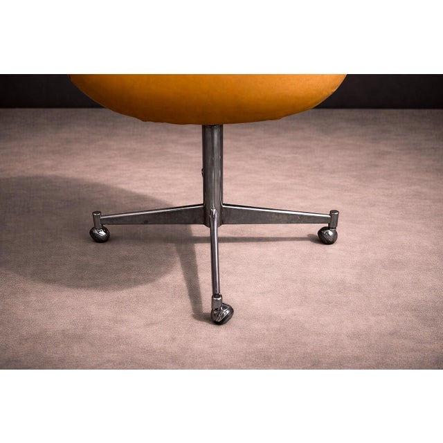 Mid-Century Modern Armchair in Leather and Metal, Jorge Zalszupin, 1960s For Sale - Image 11 of 11
