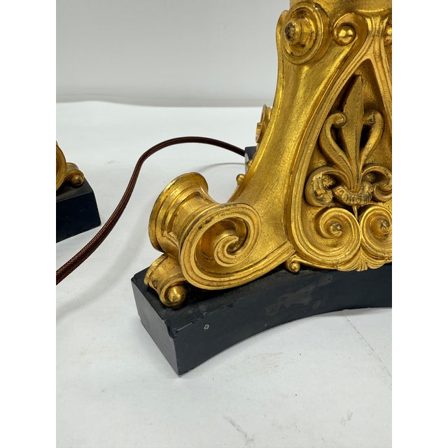 Neoclassical Parcel-Gilt and Patinated Bronze Tripod Zoomorphic Lamps C. 1900 For Sale In Providence - Image 6 of 17