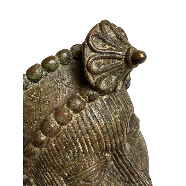 Early 20th Century Antique African Old Bronze Nigeria Edo Ife Head Sculpture For Sale - Image 5 of 10