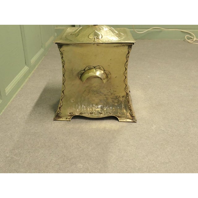 Late 19th Century Arts and Crafts Brass Lidded Coal Box in the style of Ruskin, 1880 For Sale - Image 5 of 8