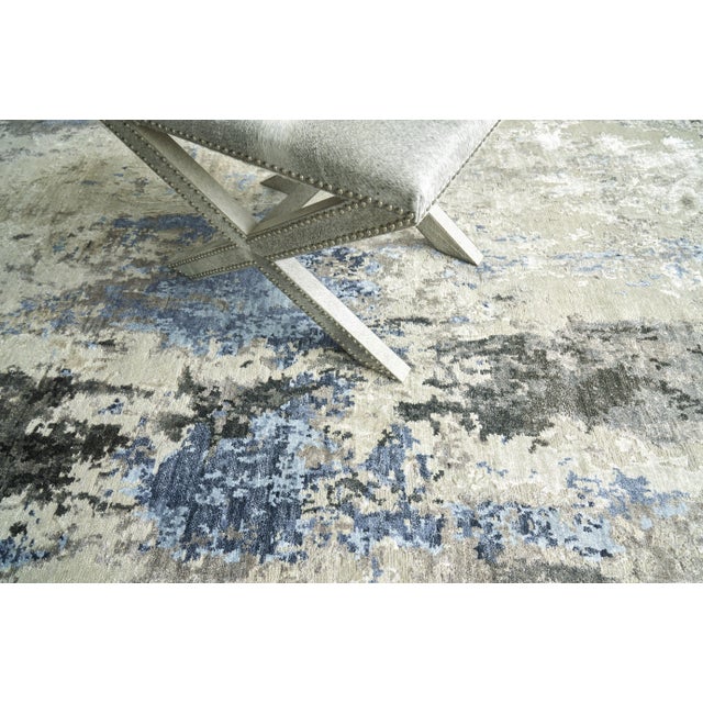 Exquisite Rugs Cosmo Hand-Knotted New Zealand Wool & Bamboo Silk Silver/Blue/Ivory Rug-10'X14' For Sale In Los Angeles - Image 6 of 8