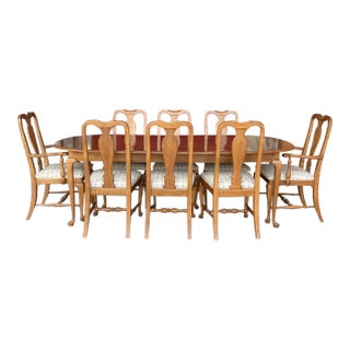 1990s Ethan Allen Dining Table With 8 Chairs - Set of 11 For Sale