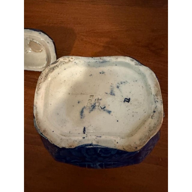Ceramic 18th Century Staffordshire Flow Blue Transferware Sugar Bowl & Lid Enoch Wood Cupid Design With Make Do Handle For Sale - Image 7 of 13