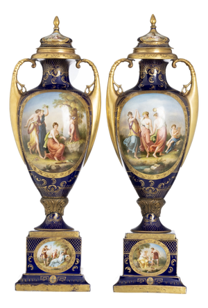 Porcelain Vases with Lids from Royal Vienna, 19th Century, Set of 2