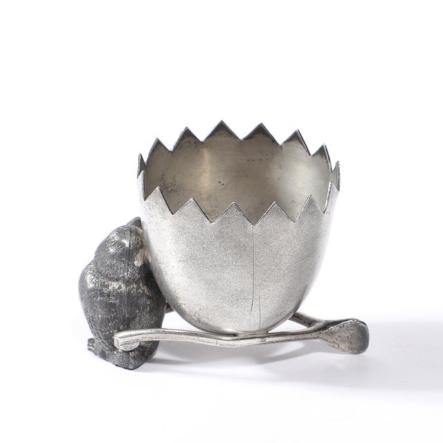 1900 - 1909 Antique Silver Plated Egg Cup W/ Sculptural Chick & Wishbone by Derby Silver For Sale - Image 5 of 10