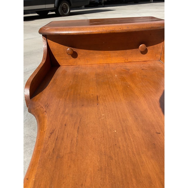 19th Century American Primitive Cobbler’s Bench With Drawer & Tool Pegs For Sale - Image 4 of 11