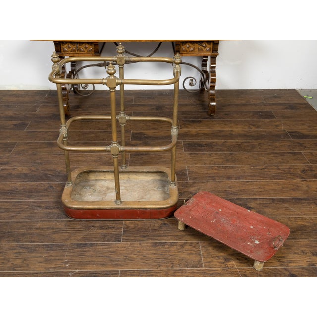 English Victorian Period 19th Century Brass Umbrella Stand with Removable Plaque For Sale In Atlanta - Image 6 of 12
