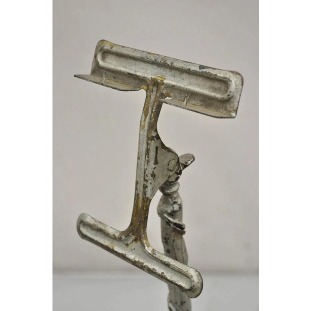Antique Victorian Cast Iron Tripod Paw Feet General Store Retail Display - Pair For Sale In Philadelphia - Image 6 of 11