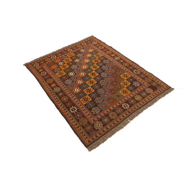Shabby Chic Vintage Soumak Rust/Brown Wool Rug - 4'11'' X 6'5'' For Sale - Image 3 of 10
