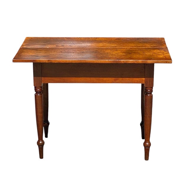 Early 19th Century Antique Queen Anne Pennsylvania Walnut Country Tavern Table With Center Drawer For Sale - Image 11 of 11