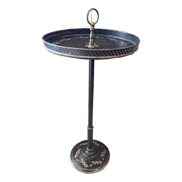 Charming Vintage, Weighted Metal Painted Butler’s Caddy/Cocktail Tray For Sale