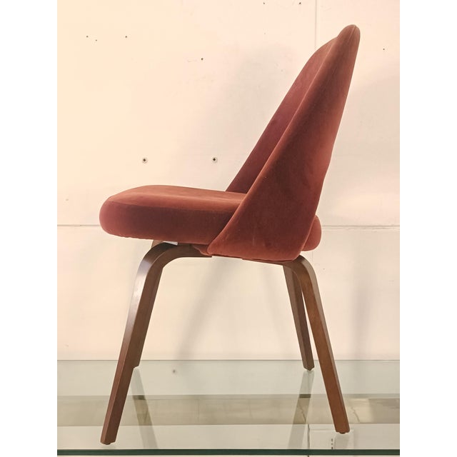 Conference Chairs by Eero Saarinen for Knoll, Italy, 2018, Set of 6 For Sale - Image 15 of 16