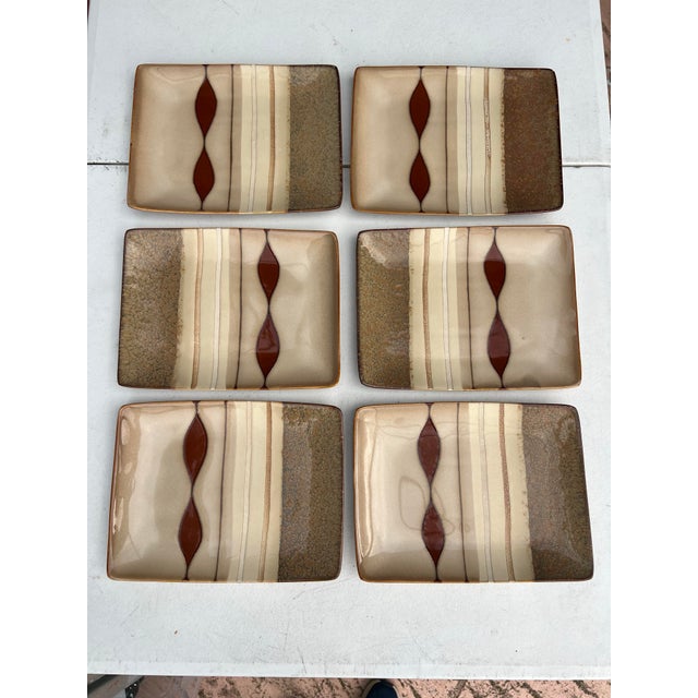 Mid-Century Modern Vintage Rectangular Earthtone Plates -11 For Sale - Image 3 of 10