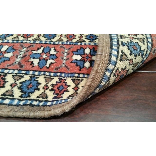 Vintage Persian Ardebil Hand Made Knotted Wool Rug - 4'6'' X 6'6'' - Size Cat. 4x6 For Sale - Image 4 of 4