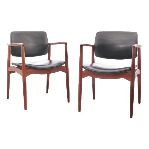 Mid-Century Modern Danish Armchair in Teak Model Captain 66 attributed to Erik Buck, 1950s For Sale