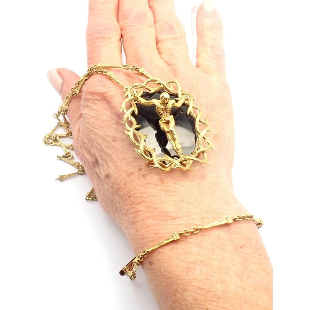 1970s Salvador Dali Gold Black Onyx Christ Saint John Cross Bracelet Necklace Cert For Sale - Image 9 of 11