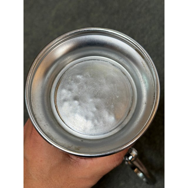 Vintage Art Déco Style Silver-Toned Cocktail Shaker For Sale - Image 4 of 12
