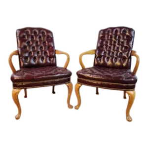 Vintage Traditional Tufted Burgundy Naugahyde Chairs - Pair