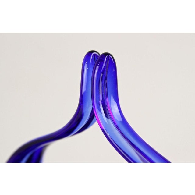 Blue Mid-Century Blue Murano Glass Basket with Curved Handles, Italy, 1960 For Sale - Image 8 of 18