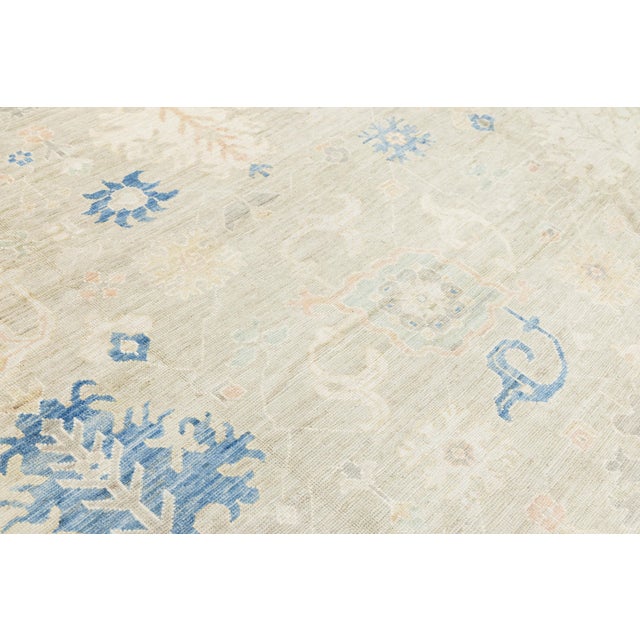 Serene Modern Oushak Style Hand-Knotted Wool Area Rug – Sky Blue & Champagne For Sale - Image 10 of 11
