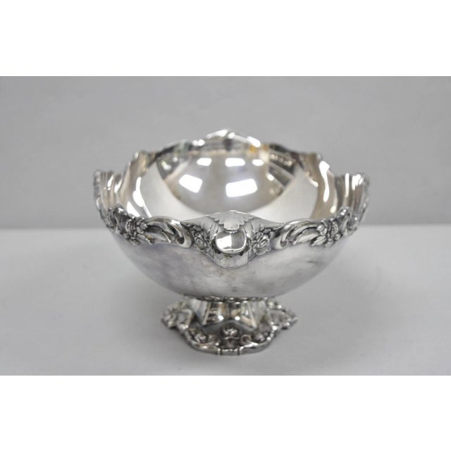 Vintage Lunt Victorian Silver Plated Oval Pedestal Base Rose Pattern Fruit Bowl For Sale - Image 16 of 17
