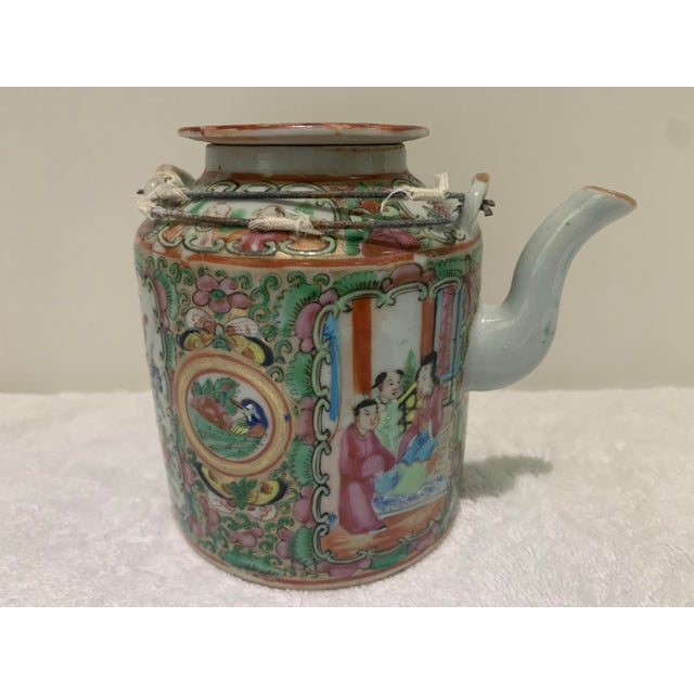 19th Century Antique Chinese Rose Medallion Tea Pot For Sale - Image 4 of 12