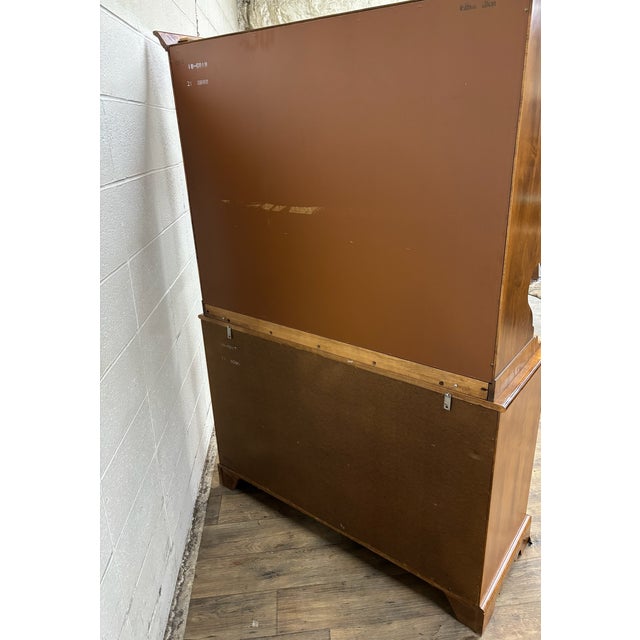 Vintage Ethan Allen Heirloom Nutmeg Maple CRP Shutter Cabinet and Hutch For Sale - Image 15 of 17