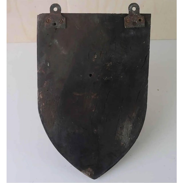 Antique 19th Century English Carved Oak Dogs Head Crest, 1880 For Sale - Image 6 of 7