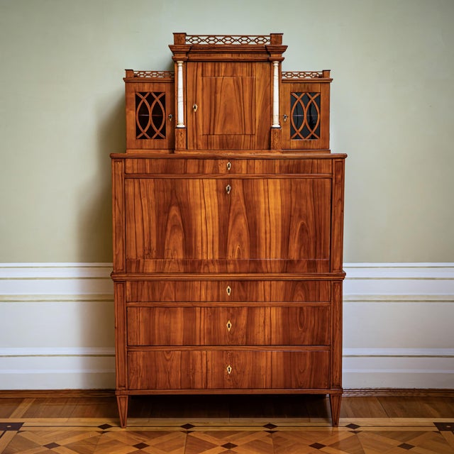 Biedermeier Secretary Desk with Upper Cabinet, Central Germany, 1820 For Sale - Image 12 of 12