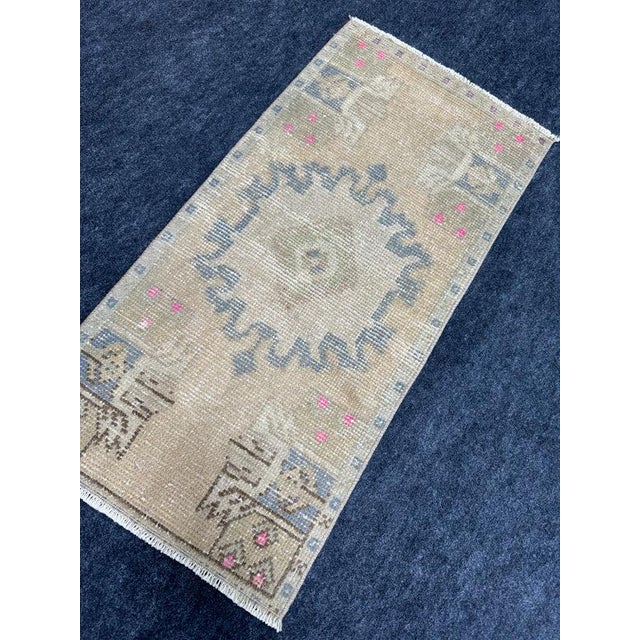 Early 21st Century Turkish Yastik Rug 1'6" x 3' For Sale - Image 5 of 5