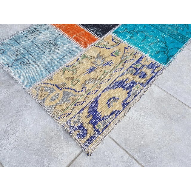 Blue Mid 20th Century Oushak Anatolian Floral Runner For Sale - Image 8 of 10