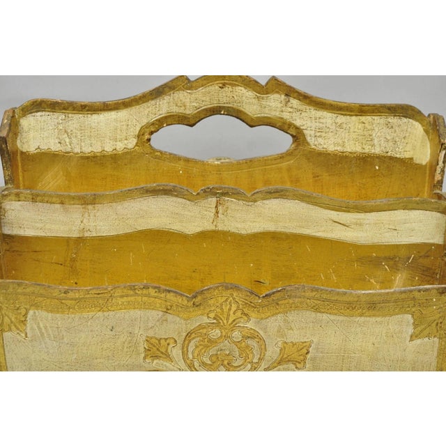 Vintage Italian Florentine Gold Giltwood Hollywood Regency Magazine Rack Stand For Sale In Philadelphia - Image 6 of 15