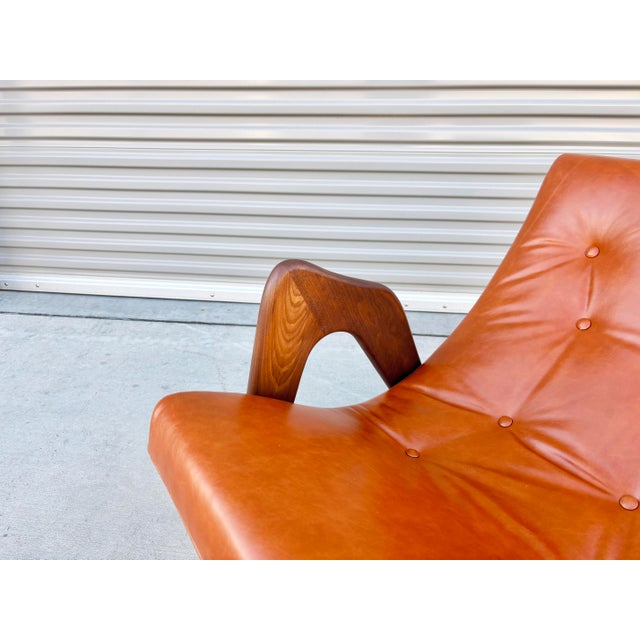 1960s Mid Century Walnut and Leather Rocking Chair Attributed to Adrian Pearsall For Sale - Image 5 of 12