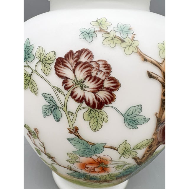 Vintage Italian White Bird / Dragon Motif Chinoiserie Lidded Jar – Norleans - Chinoiserie, Hollywood Regency, Traditional For Sale - Image 12 of 13