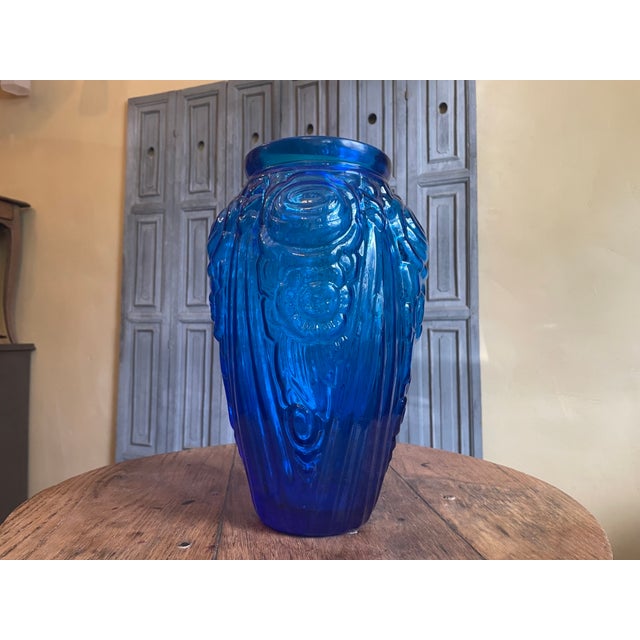 French Art Deco Cobalt Blue Vase, 1930s For Sale - Image 9 of 14