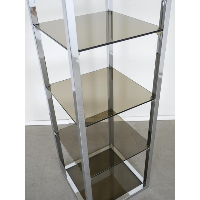 Chrome and Glass Freestanding Shelf in the style of Milo Baughman, Germany, 1970s For Sale - Image 12 of 18