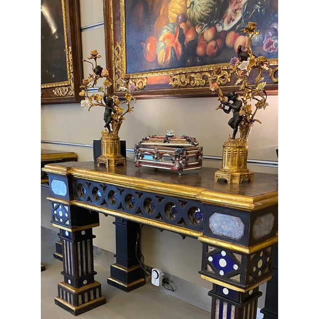 This precious item was originally used as a glove box at the entrance of Venetian Aristocratic palaces. All adorned with...