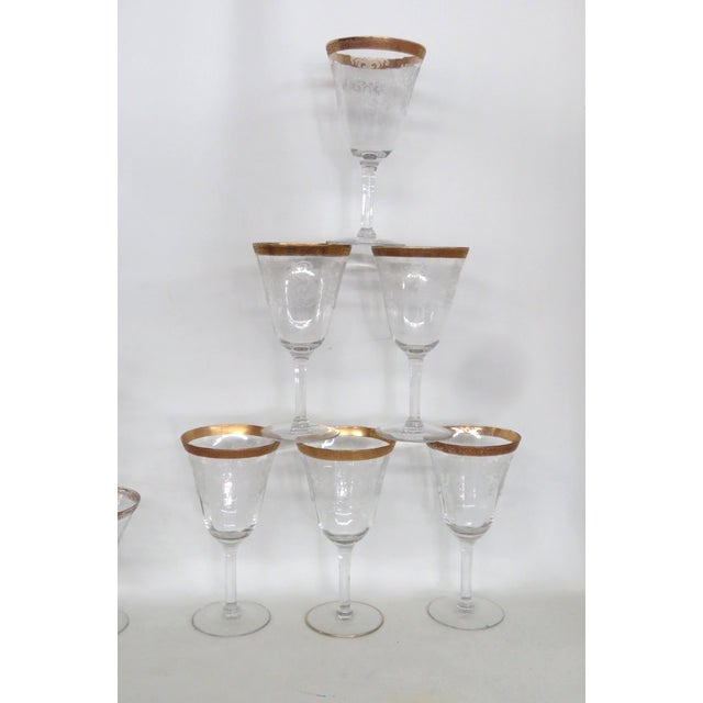 This stunning Set of 18 Cups / Goblets is made of crystal. Included are 4 tumbler/highball cups, 6 stemmed water goblets,...